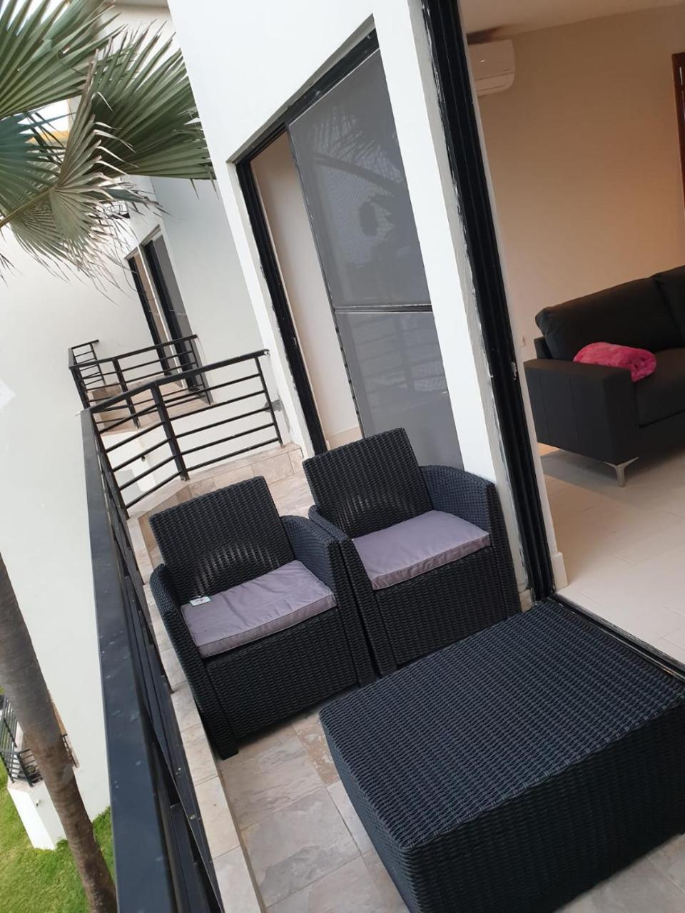 Relax Waterfront Serviced Apartment Bijilo Exterior foto
